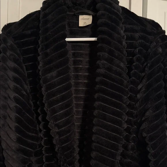 Soma Women's Black Ribbed Robe - Picture 3 of 8